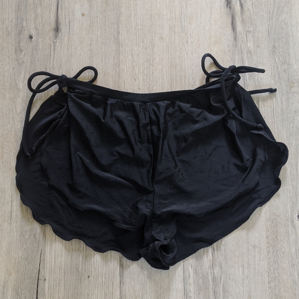 Retro Tie on the Side Swim Shorts